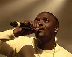 fan's akon